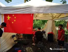 九游体育网址-关于巴塞罗那发布备战花絮，赛后扳平良机，荷甲任务艰巨，年轻球员得到机会的信息